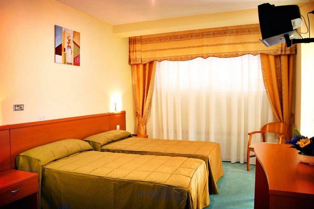 Hotel Las Vinas Arteixo Eksteriør bilde